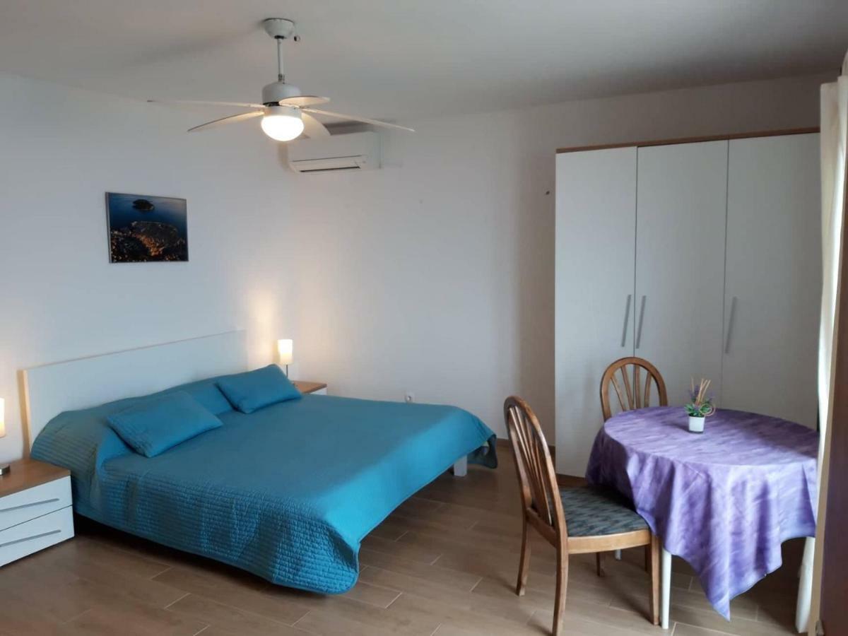 Apartment Marika Mali Lošinj Exterior foto